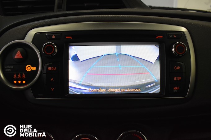 TOYOTA Yaris 1.4 D-4D 5 porte Active